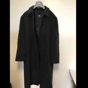 Burberry cashmere coat size L